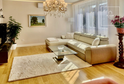 Three-bedroom luxury apartment in the 6th district of Budapest, Terézváros