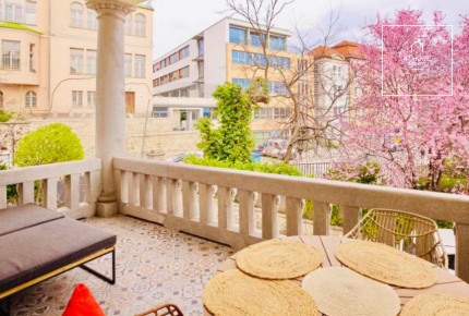 Stunning apartment in villa with garden and views for rent Budapest II. district, Rózsadomb