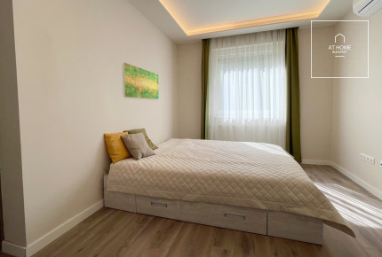 2 bedroom beautiful apartment with garden connection in Budapest II. district