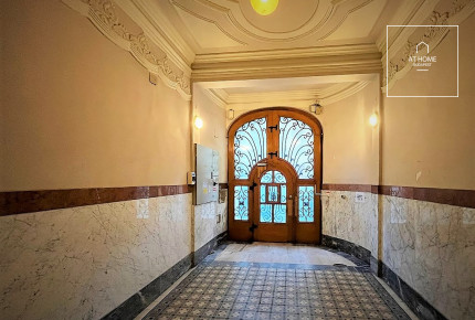 Close to Andrassy boulevard and the Opera House newly refurbished 1-bedroom apartment in the VI. district, Budapest