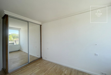 Lovely apartment with panoramic view for sale in Rézmál, 2nd district, Budapest