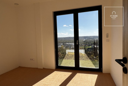 Panoramic newly built semi-detached house in Budaörs