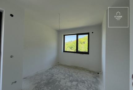 in the II. district, next to the forest, newly built, living room + 3 bedroom apartment for sale