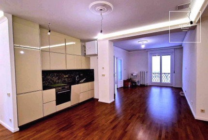 Three-bedroom apartment for rent in Budapest\'s 7th district, Erzsébetváros.