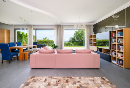 Exclusive apartment with garden connection in Budapest II. district