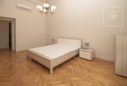 Refurbished premium apartment for rent Budapest V. district, Belváros