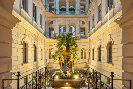 Luxury Apartment for Rent in an Elegant Neo-Renaissance Palace in the 6th Distric of Budapest, Terézváros