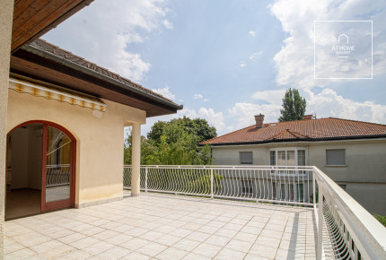 Exclusive detached house for rent Budapest II. district, Szemlőhegy