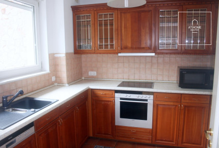 Three-bedroom apartment in a green area for rent Budapest II. district, Kurucles