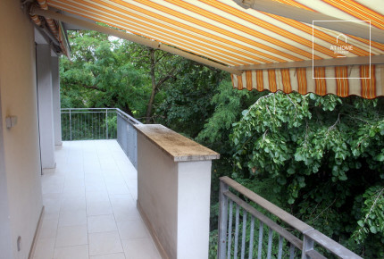 Three-bedroom apartment in a green area for rent Budapest II. district, Kurucles