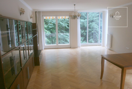 Three-bedroom apartment in a green area for rent Budapest II. district, Kurucles