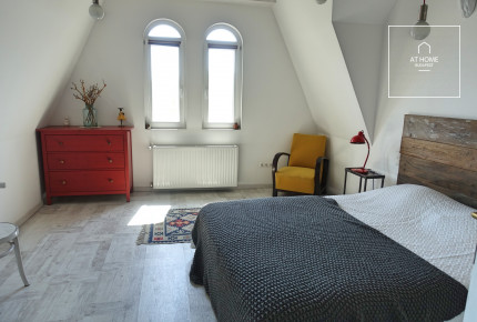 Panoramic beautifully renovated villa apartment for rent in Budapest II. district