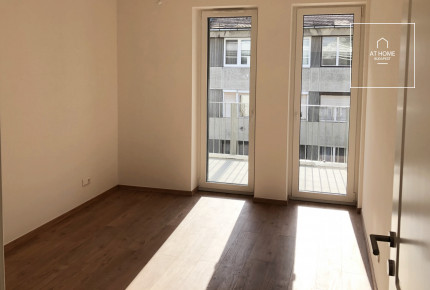 A two-bedroom premium apartment is available for rent in Budapest, 1st district, Viziváros