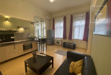 Furnished apartment for rent next to the Opera House, Budapest VI. district