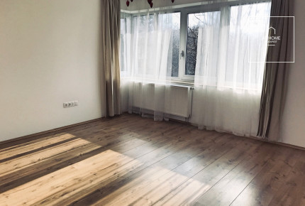 Sunny apartment for rent Budapest II. district, Rózsadomb