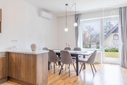 Refurbished apartment with garden  for rent Budapest II. district, Zöldmál