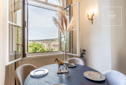 Two-bedroom luxury apartment with panoramic views for rent in Budapest, District I, Buda Castle