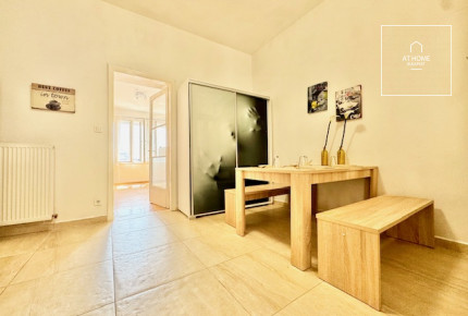 Newly renovated Studio Penthouse Flat near the Basilica for rent Budapest V. district, Belváros