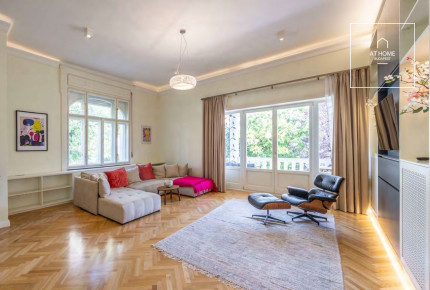 Stunning apartment in villa with garden and views for rent Budapest II. district, Rózsadomb