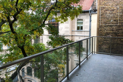 Premium two-bedroom flat with terrace is for rent Budapest 6th district,  Diplomatic Quarter