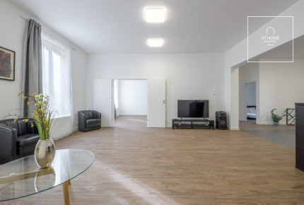 Premium two-bedroom flat with terrace is for rent Budapest 6th district,  Diplomatic Quarter