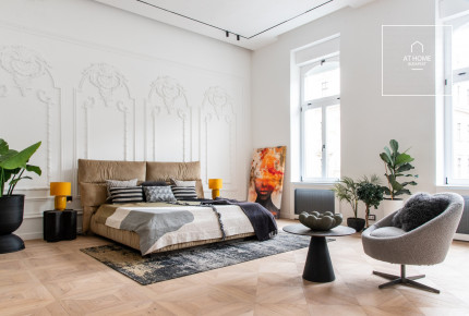 Refurbished luxury apartment for sale, Budapest District V, Lipótváros