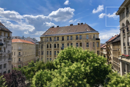 Refurbished apartment with beautiful view in Budapest, Palotanegyed