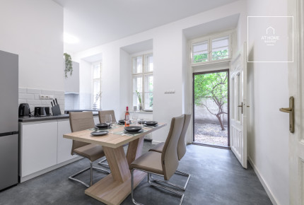 Newly built apartment with garden for rent in Budapest 6th district,  Külső-Terézváros