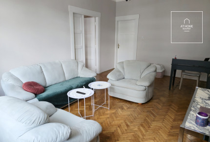 2-bedroom 88m² apartment on the 3rd floor in the 9th district of Budapest for sale