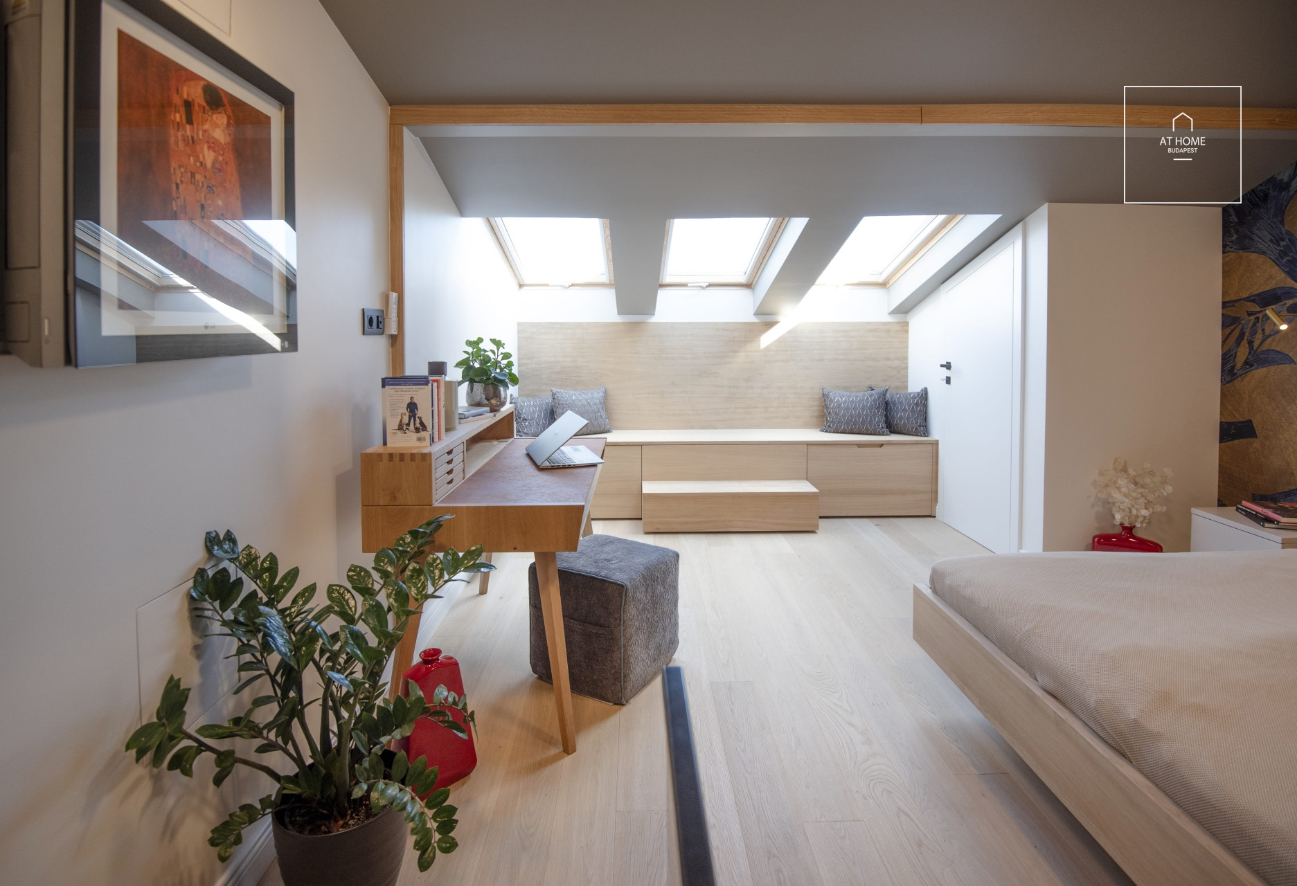 Three-bedroom luxury apartment for rent Budapest I. district, Vár