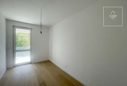 First floor flat with garden connection Budapest, District 2 in a Condominium built in 2021