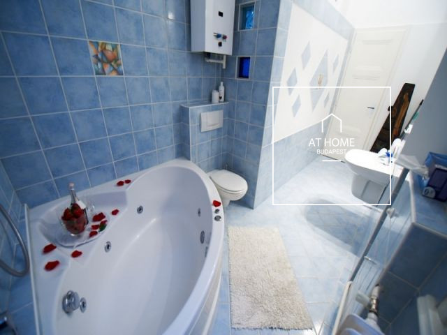 Sunny apartment Budapest V. district, Belváros