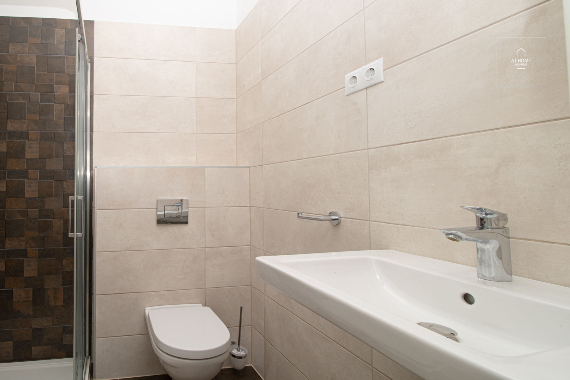 Modern 42 sqm 1-bedroom apartment in District I, Budapest