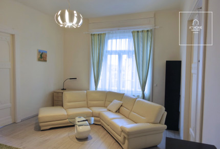 Sunny apartment for sale Budapest I. district, Vár