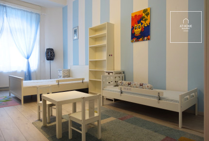 Sunny apartment for sale Budapest I. district, Vár