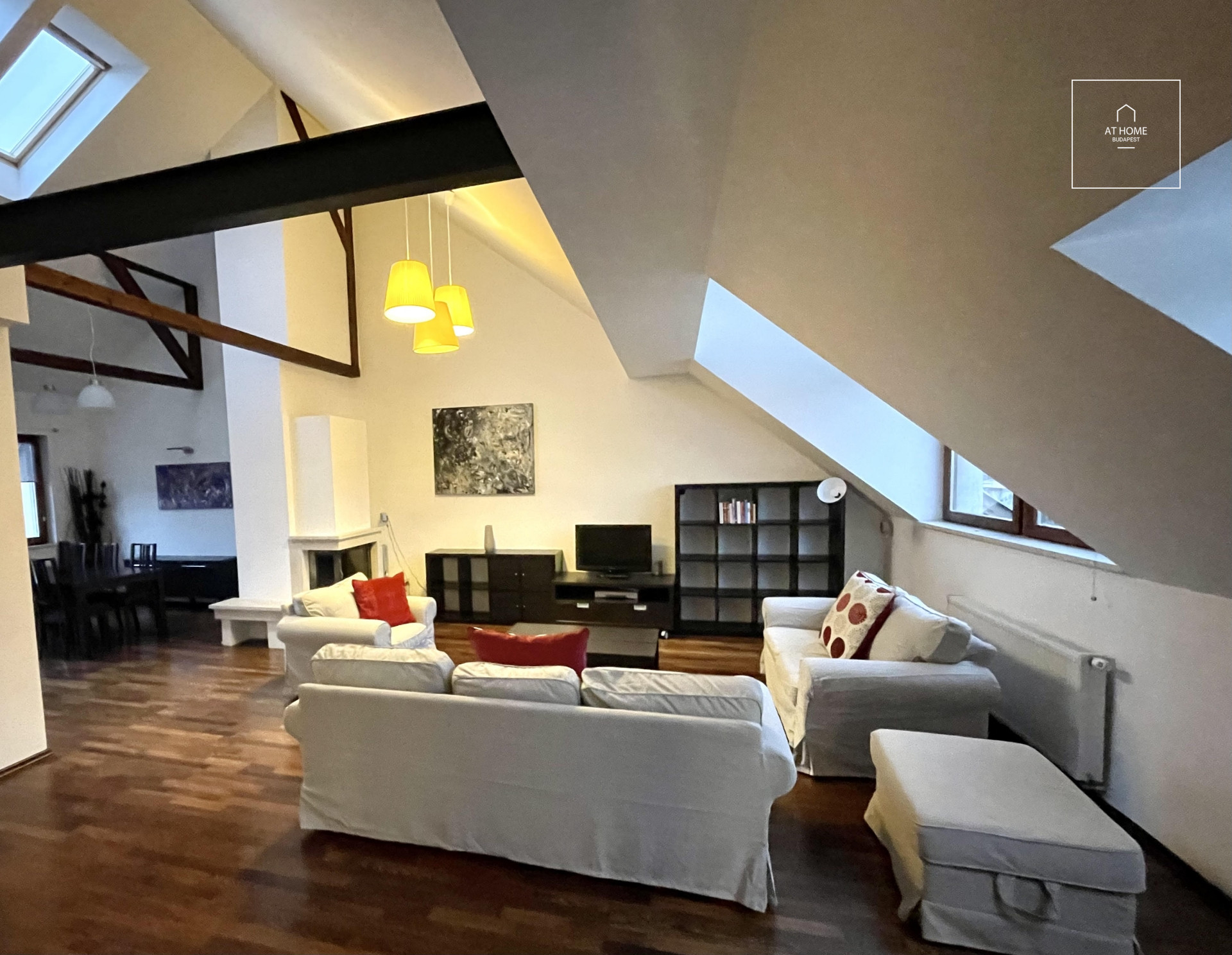 Spacious, beautiful penthouse apartment with large terrace and parking for rent Budapest 6th district, Downtown