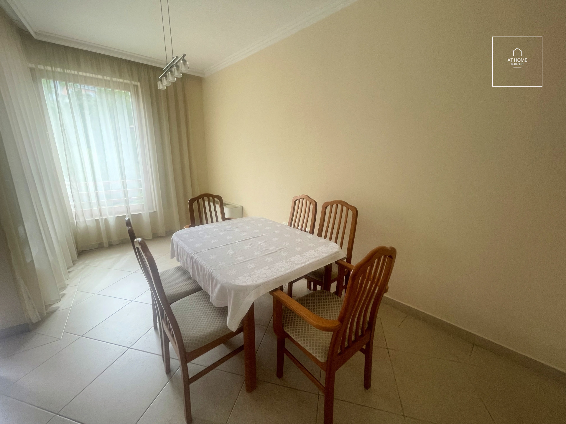 Wonderful apartment for rent Budapest II. district, Szépjuhászné