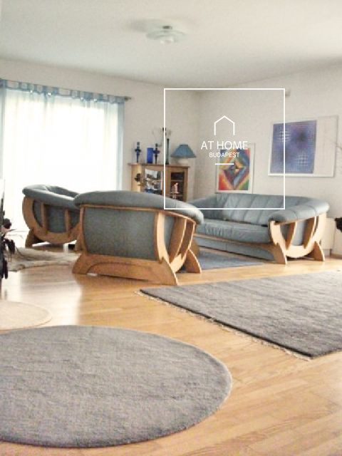 Lenyűgöző Önálló családi ház  Budapest XI. kerület, Sashegy