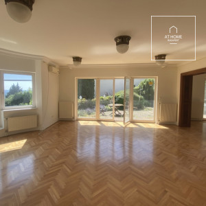Panoramic Family Home for Sale in One of the Most Desirable Areas of Testvérhegy, District 3 of Budapest