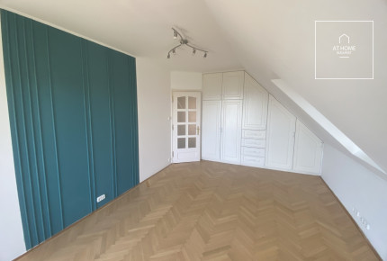Bűbájos Önálló családi ház  Budapest III. kerület, Táborhegy