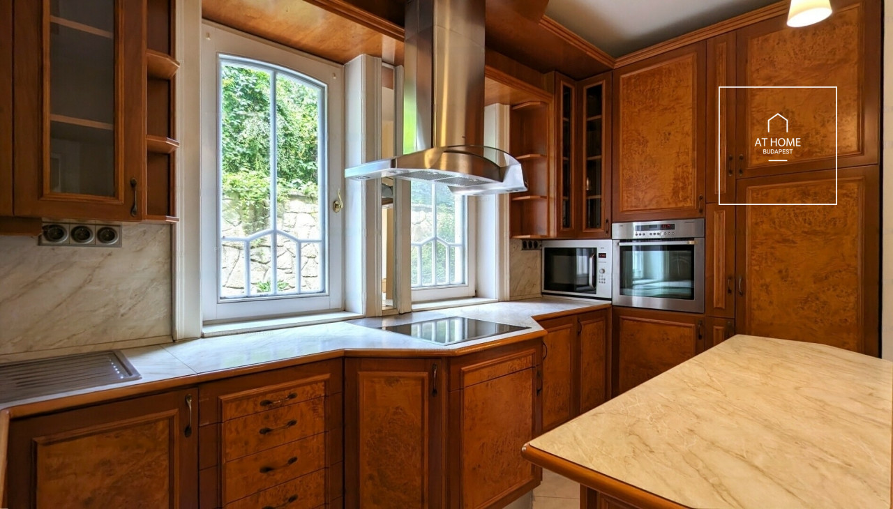 Beautiful detached house  Budapest XII. district, Orbánhegy