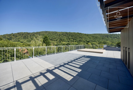 Premium Duplex Apartment with Huge Rooftop Terrace – Green Residential Area,  District II, Budapest