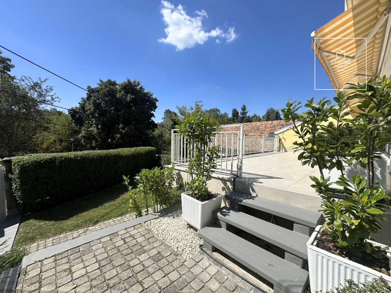 Refurbished detached house for rent  II/A. district, Pesthidegkút