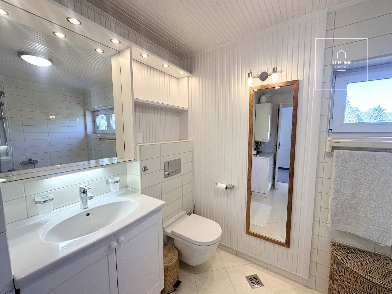 Refurbished detached house for rent  II/A. district, Pesthidegkút