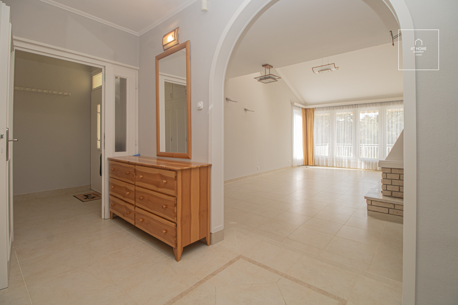 Refurbished detached house for rent  II/A. district, Pesthidegkút