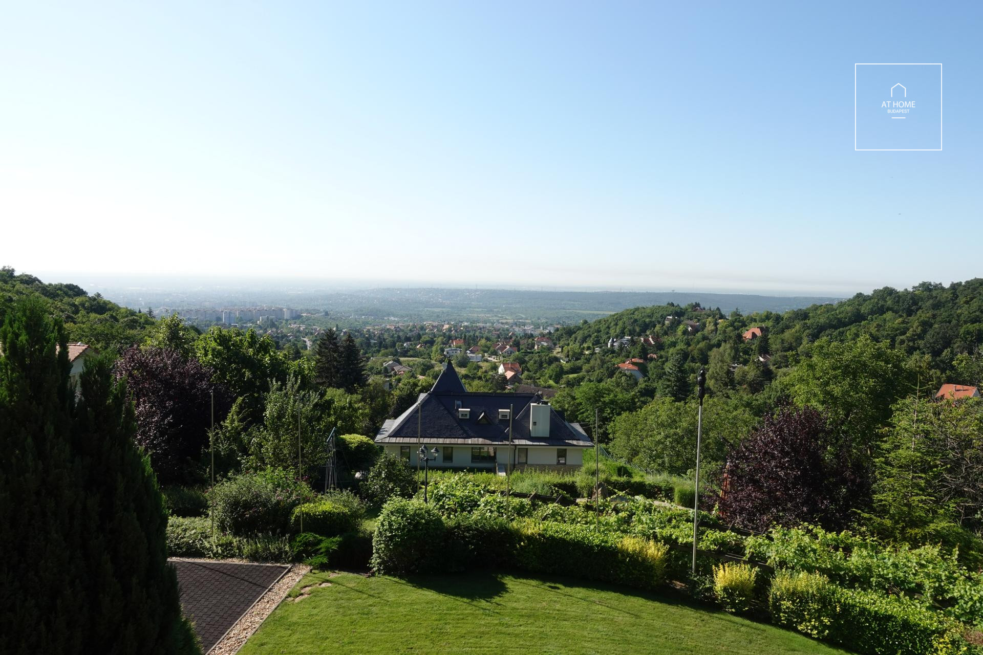 Stunning detached house for sale Budapest XII. district, Széchenyi hegy