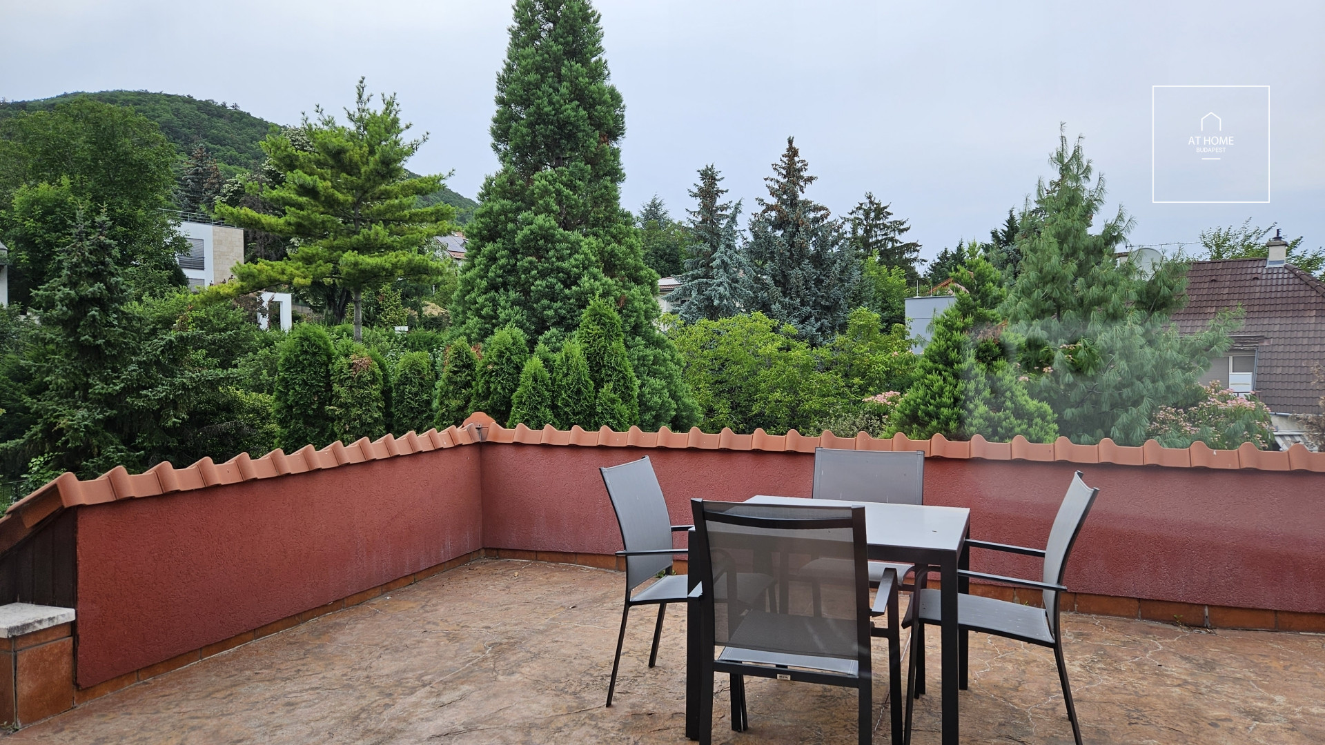 Nice detached house  Budapest III. district, Remetehegy