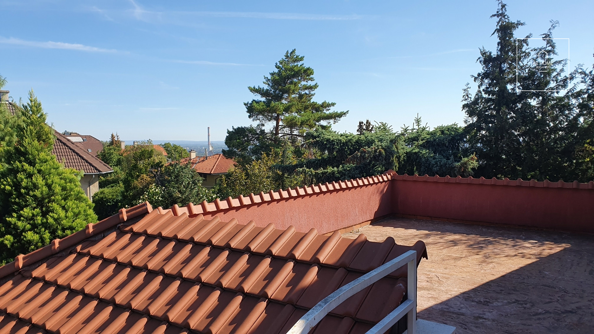 Nice detached house  Budapest III. district, Remetehegy