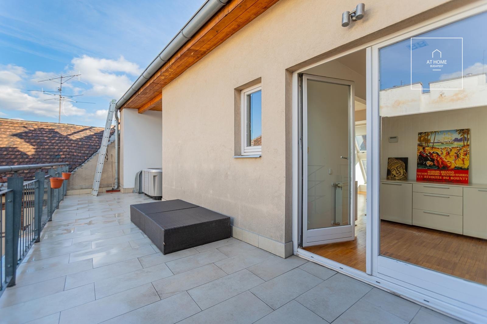 Beautiful apartment for rent Budapest VI. district, Terézváros