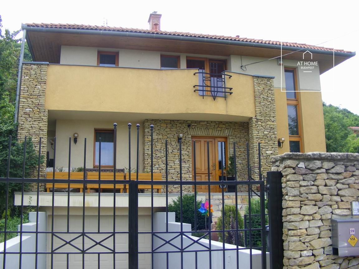 Beautiful detached house for rent  II/A. district, Budaliget